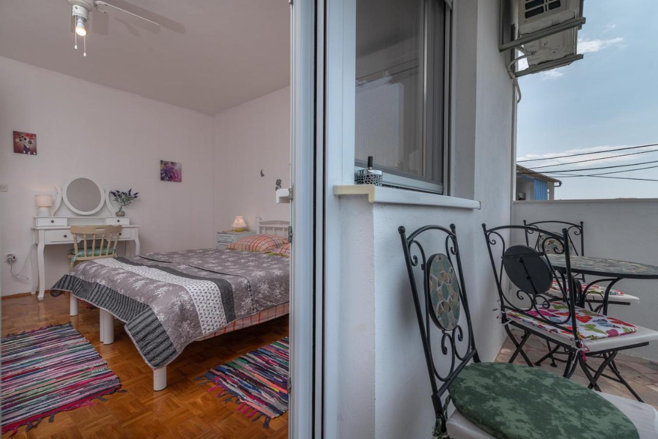 Apartment Radja Trogir Exterior foto